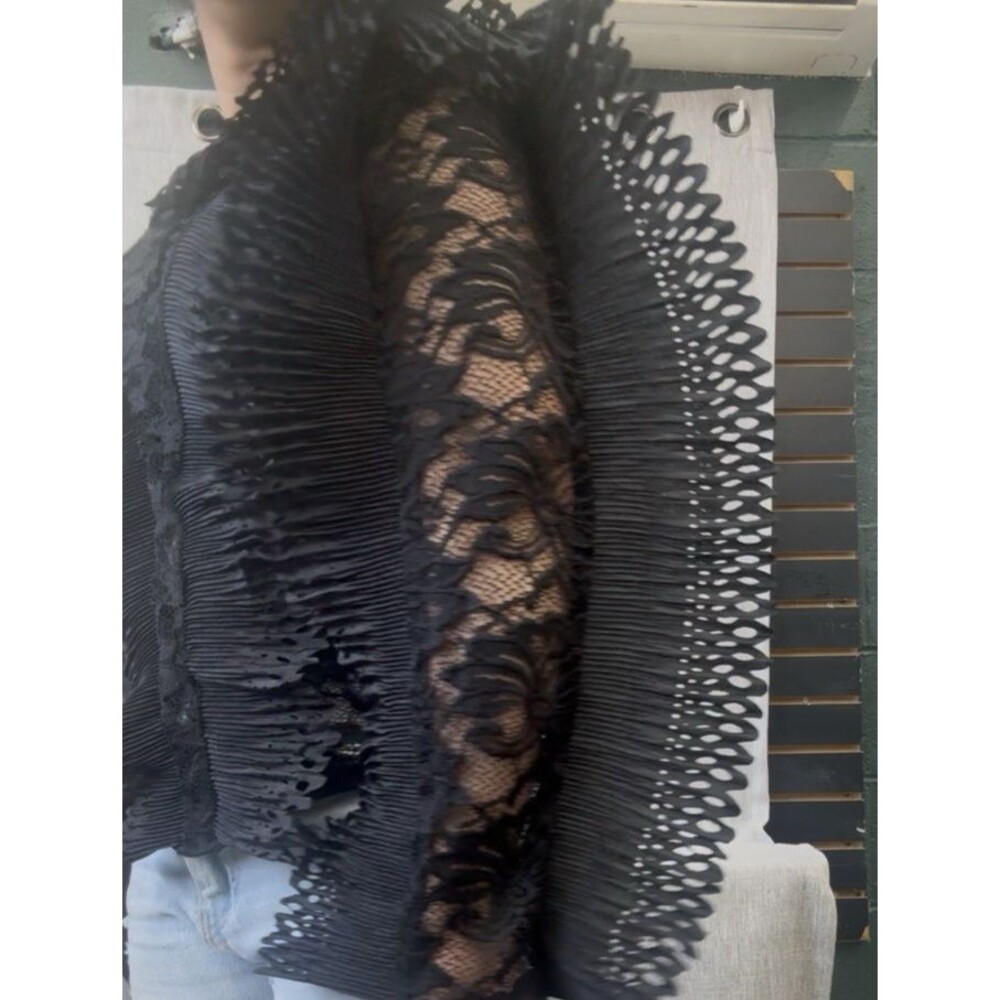 Voilà Black Pleated Lace Blouse L NWT Sheer Avant Garde Statement Ruffle Top - Picture 10 of 12